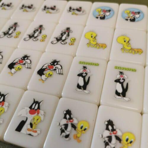 Seaside Escape Tile Game Sylvester & Tweety 33 blocks X-Large mahjong (for one player)