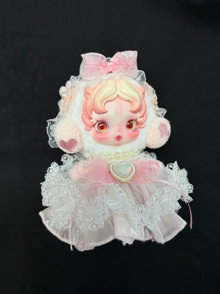 Skullpanda V3 Ghostie Handmade Outfit – Sweet Lolita Pink Lace Dress with Pearl & Heart Brooch