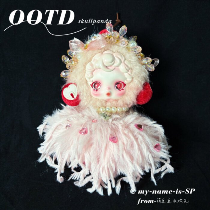 Skullpanda V3 Moldy Muffin Handmade Outfit – Pink Feather Dress with Crystal Accents (Also Fits Ghostie)