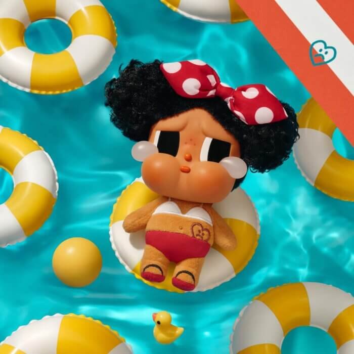 CRYBABY Vacation Mode On Series-Vinyl Plush Pendant Blind / Confirmed Box